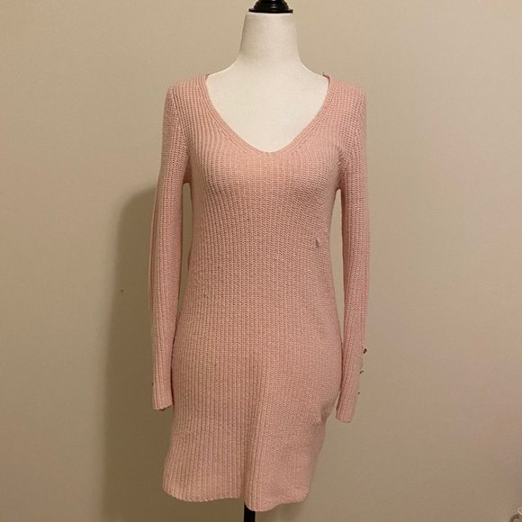 Dynamite Winter Dress - Picture 1 of 7